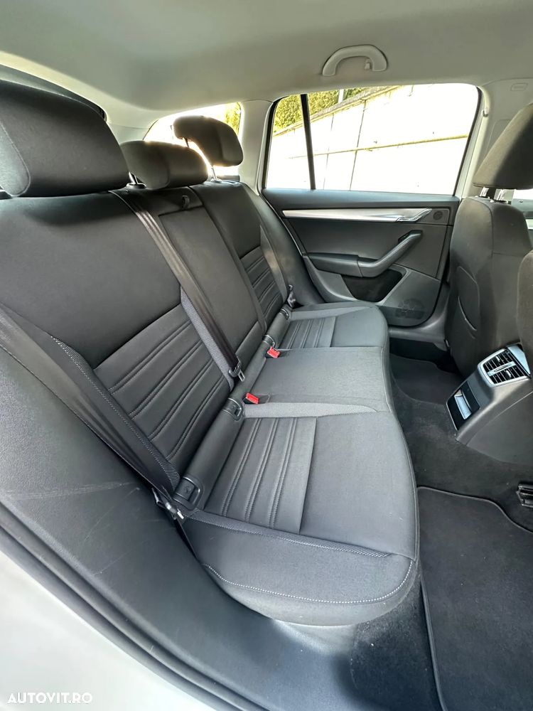 Skoda Octavia 2.0 TDI Green tec 4x4 Edition - 10