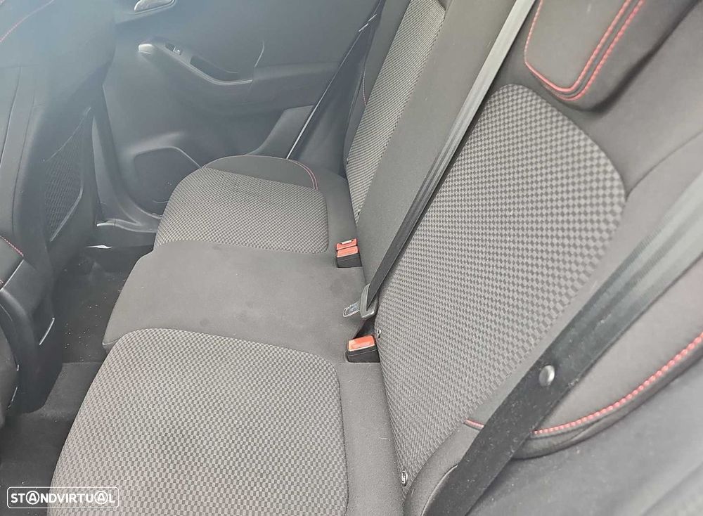 Ford Puma 1.0 EcoBoost MHEV ST-Line X Vivid Ruby Edition - 6