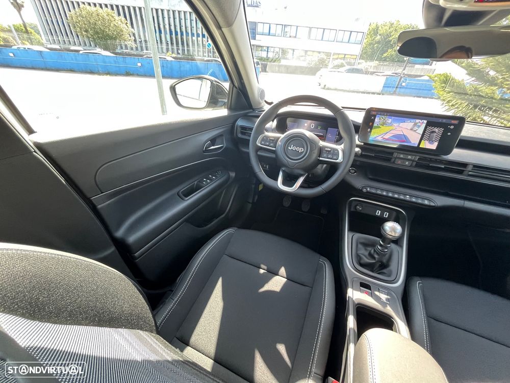 Jeep Avenger 1.2 GSE T3 Altitude - 50