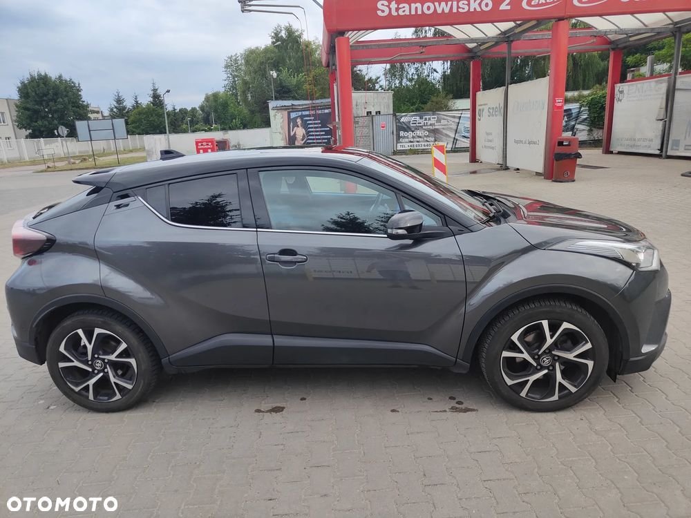 Toyota C-HR 1.2 T Premium CVT 4x4 - 29