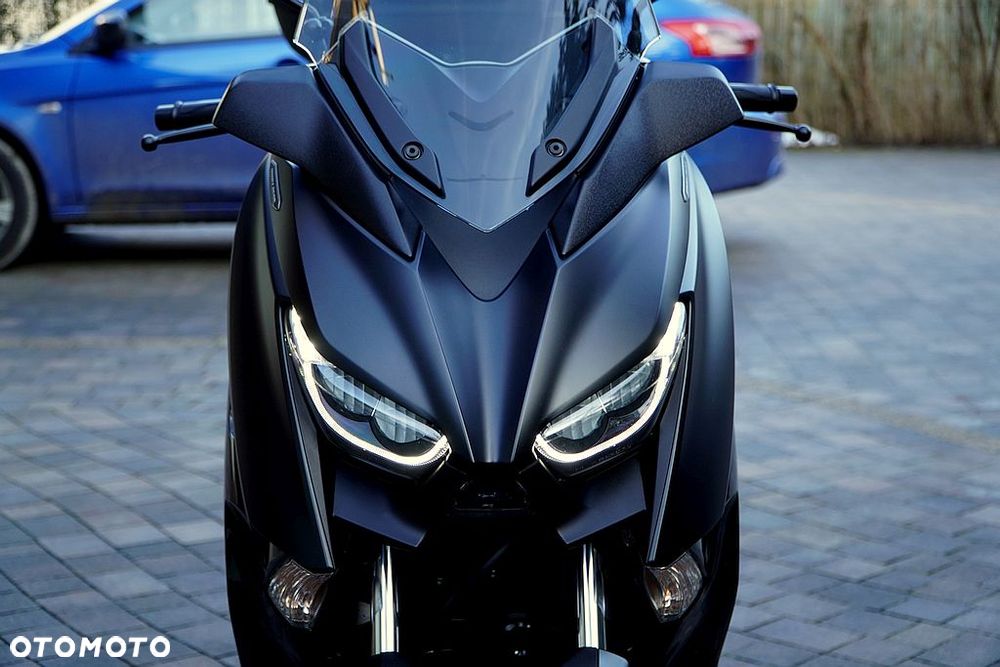 Yamaha X-max - 1