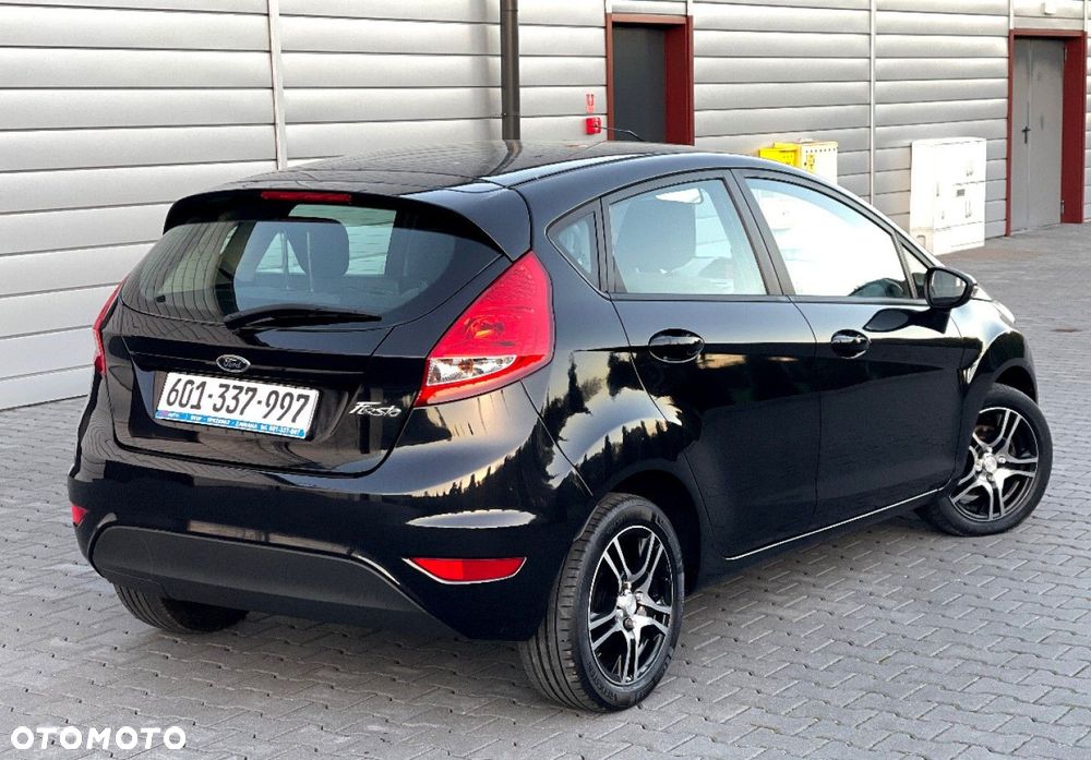 Ford Fiesta - 7