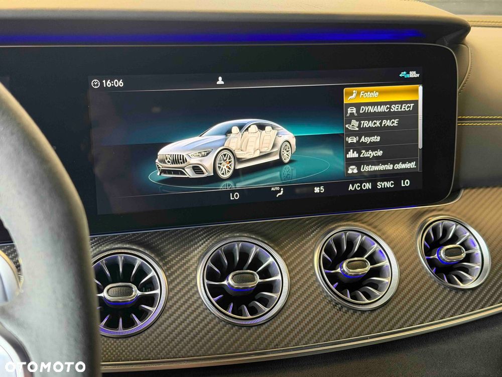 Mercedes-Benz AMG GT 63 4-Matic+ - 28