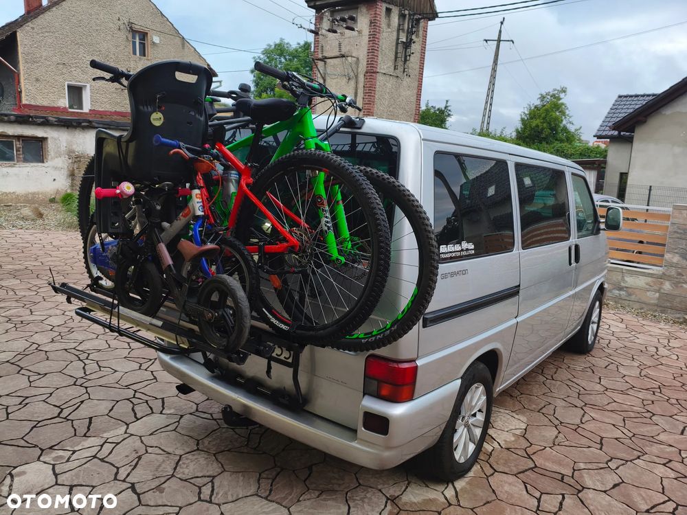 Volkswagen Multivan - 14