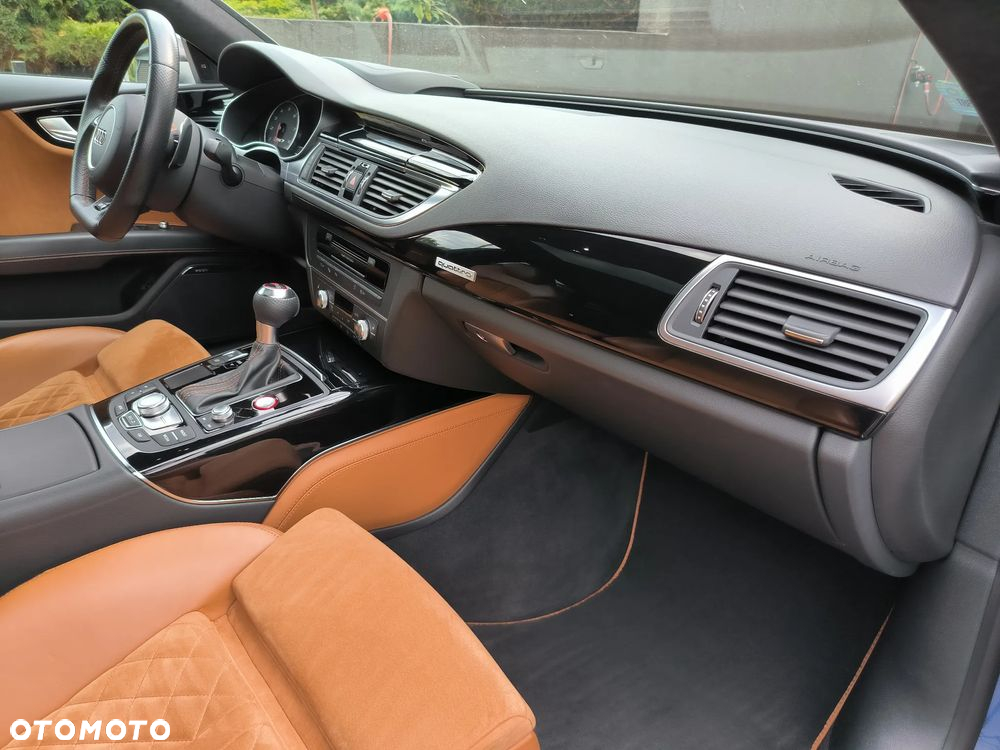 Audi RS7 Sportback Performance 4.0 TFSI Quattro Tiptr - 11