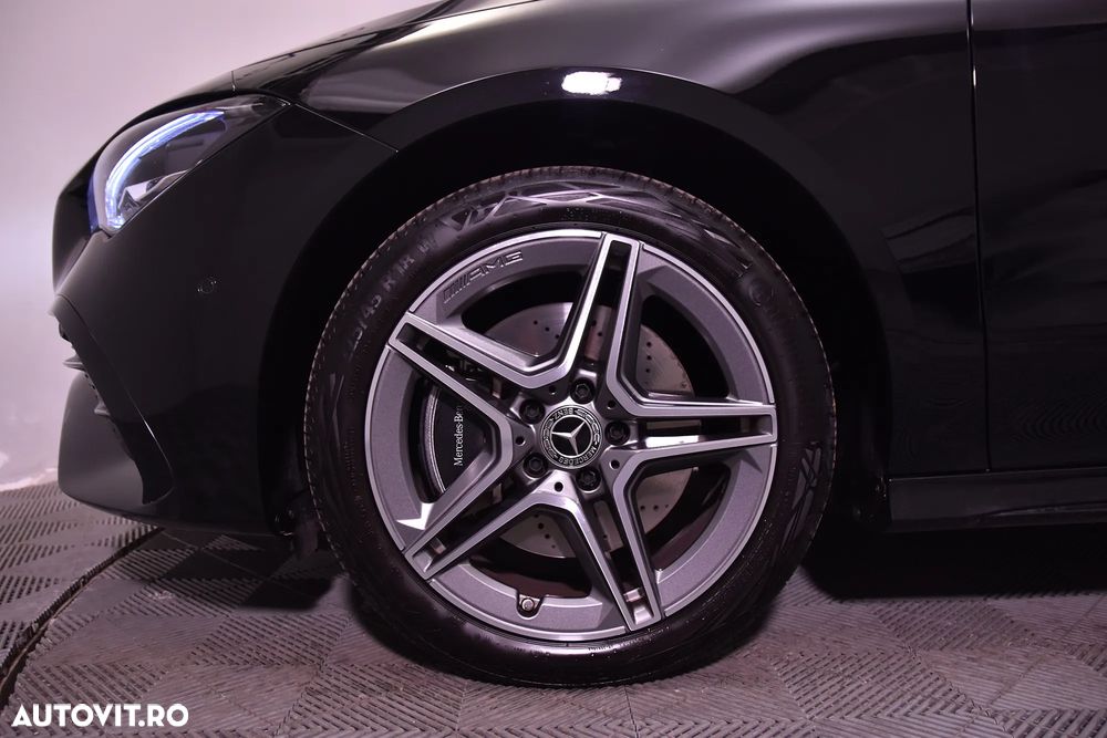 Mercedes-Benz CLA 250 e 8G-DCT - 15