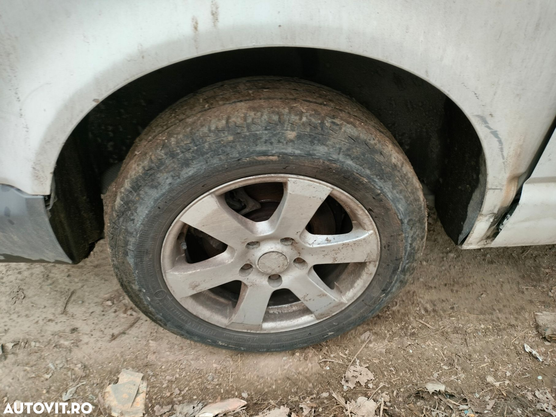 Dezmembrari  VW TRANSPORTER Mk 5 / T5 / caravelle  2003  > 0000 1.9 T - 6
