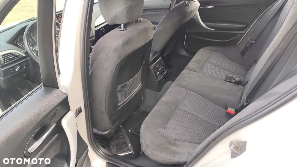 BMW Seria 1 118i M Sport - 12