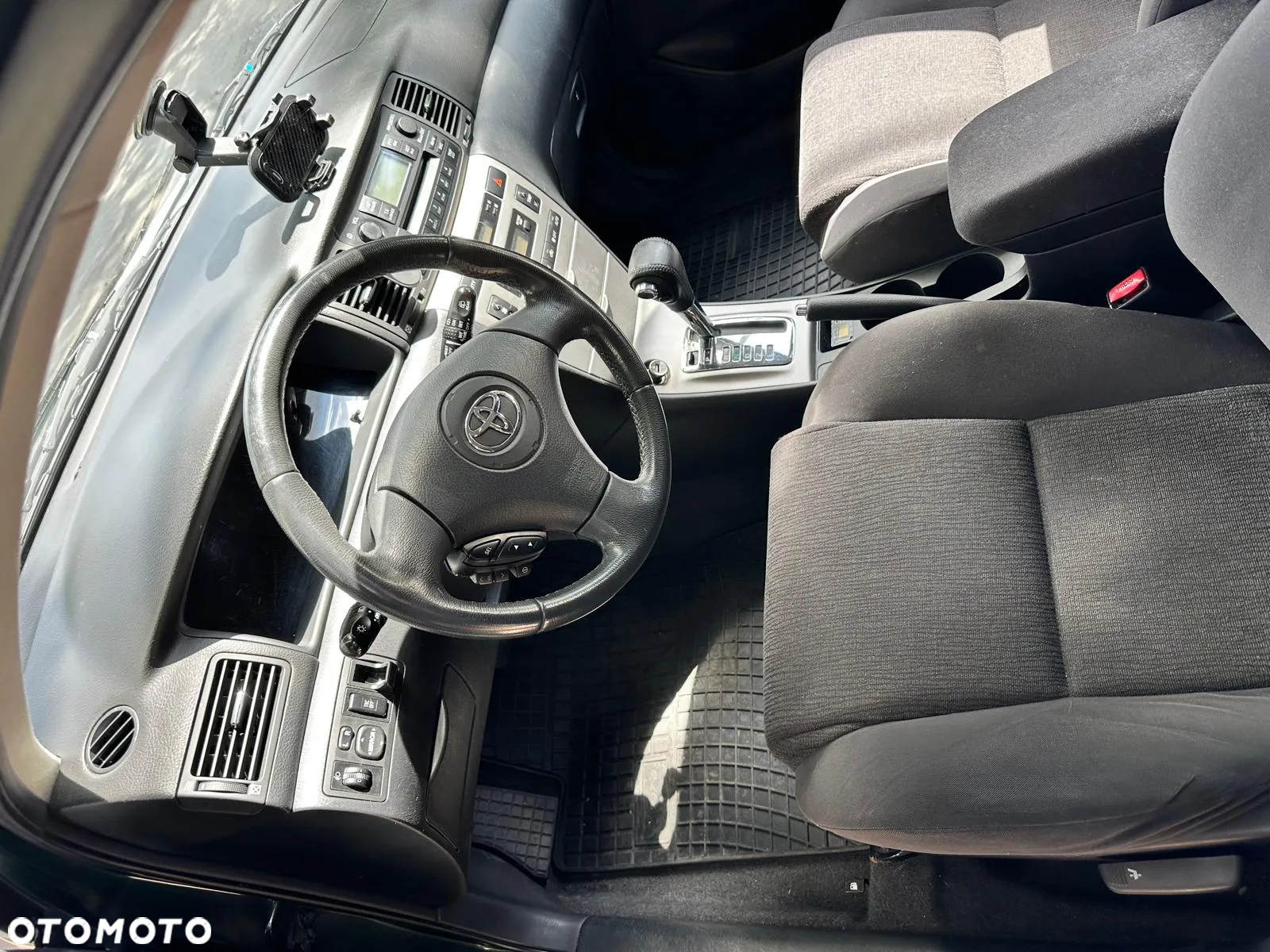 Toyota Corolla 1.6 VVT-i Sol - 12