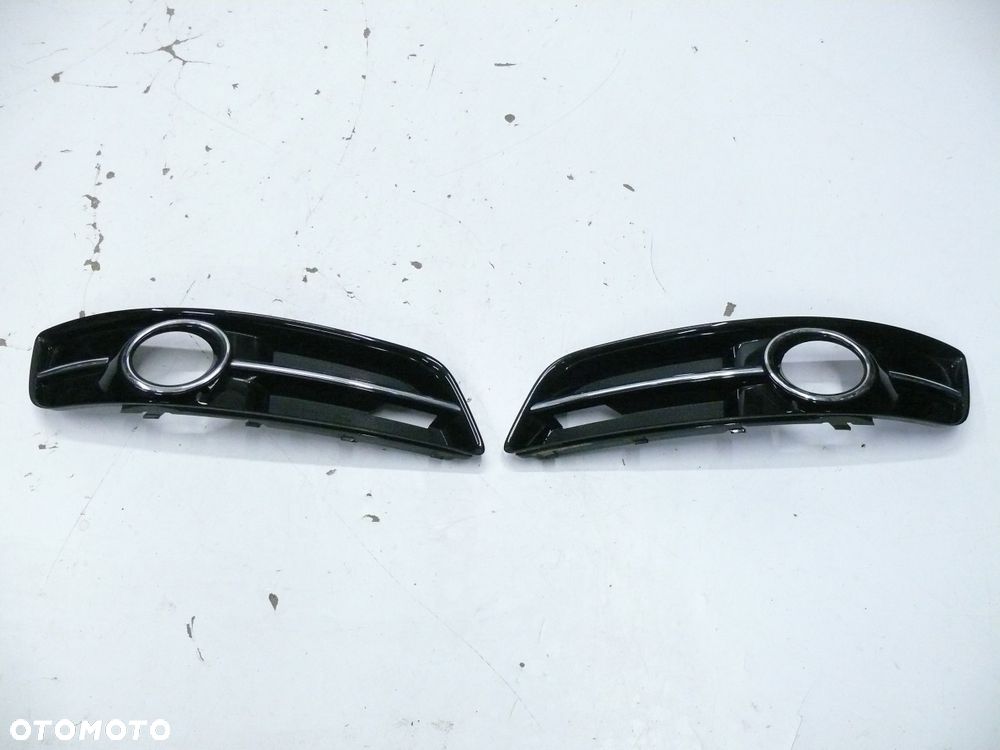 KRATKA ZDERZAKA LEWA I PRAWA AUDI A3 8P 2008 2012 LIFT - 1