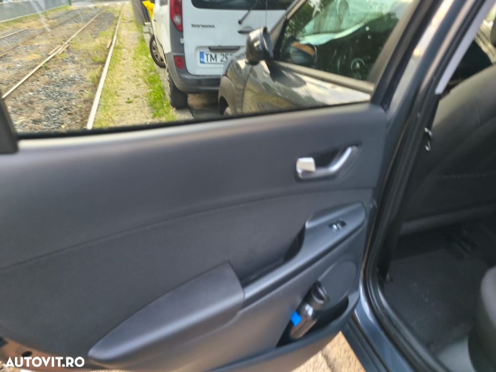 Hyundai KONA 1.0 T-GDI 120 CP 7 DCT 2WD Highway - 8