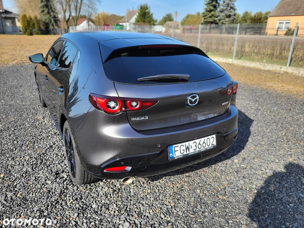 Mazda 3 2.0 mHEV Hikari - 4