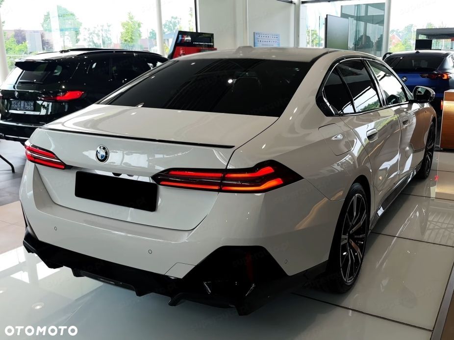 BMW Seria 5 2026 photo 2