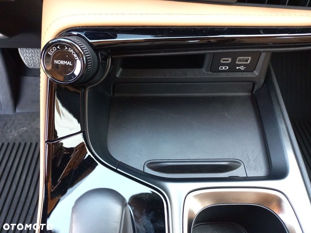 Lexus NX - 23