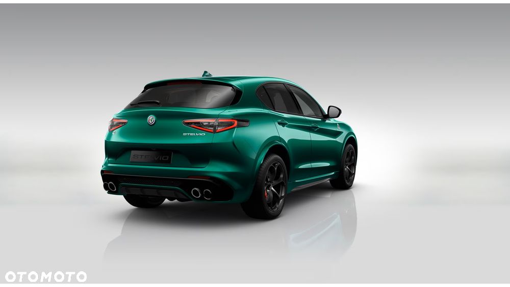 Alfa Romeo Stelvio 2.9 Bi Turbo V6 Quadrifoglio Q4 - 4