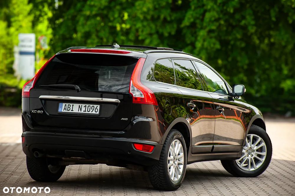 Volvo XC 60 D5 AWD - 14