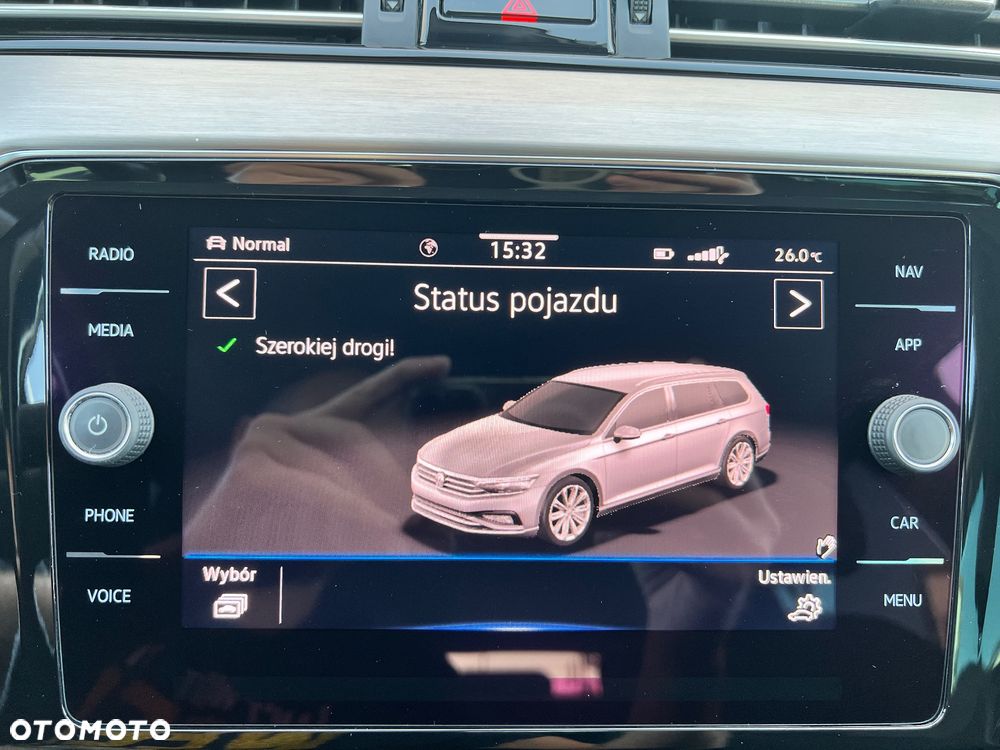 Volkswagen Passat 2.0 TDI EVO Elegance DSG - 24