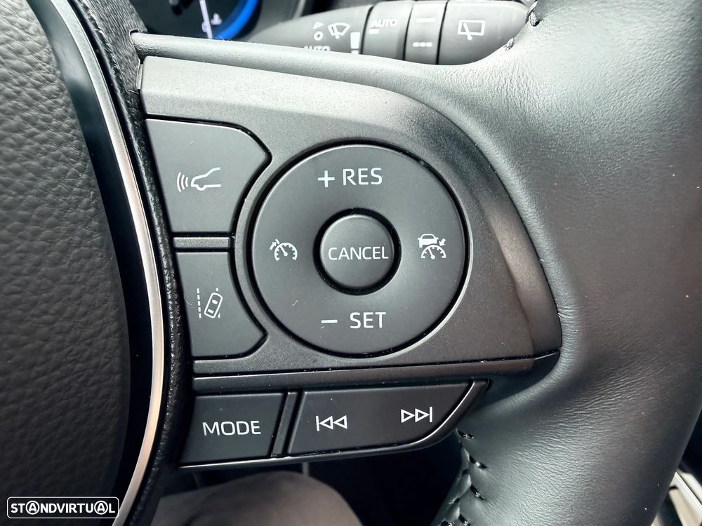 Toyota Corolla Touring Sports 1.8 Hybrid Comfort+P.Sport - 34