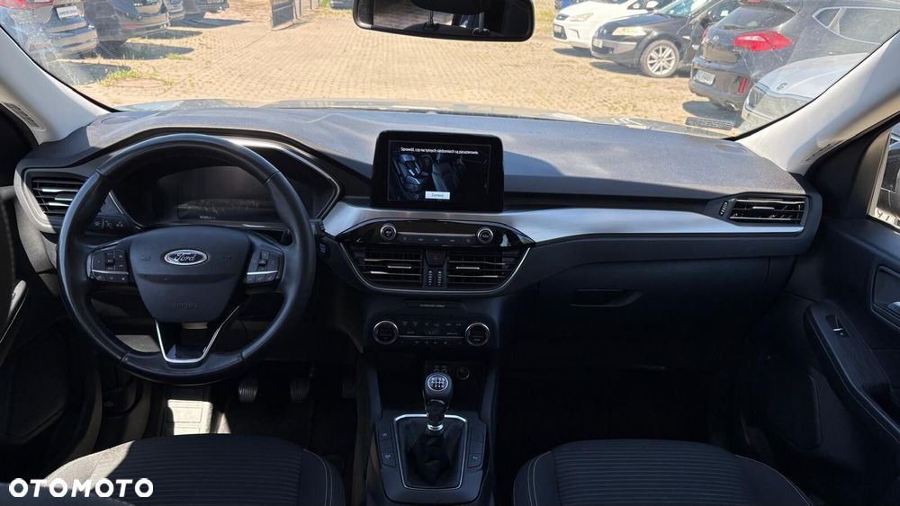 Ford Kuga - 4