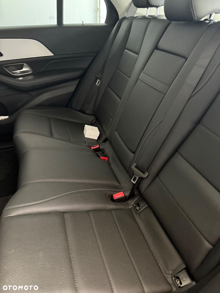 Mercedes-Benz GLE 300 d 4-Matic Premium - 26