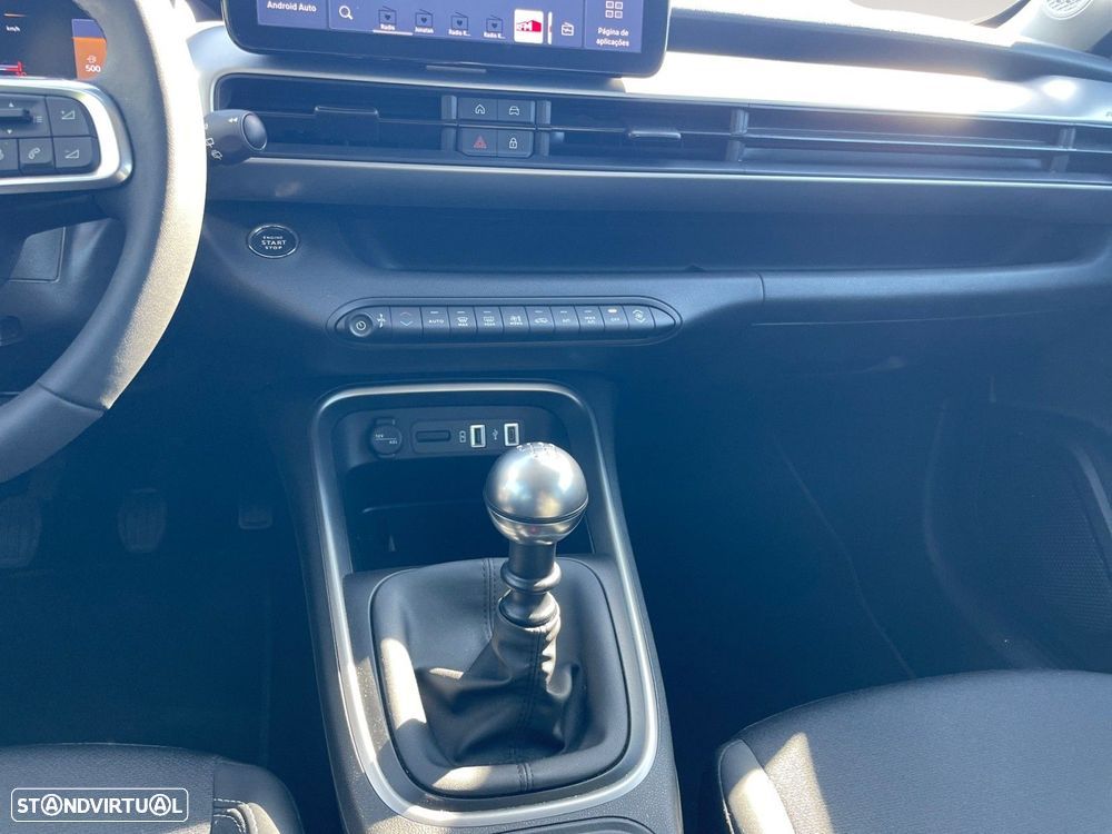 Jeep Avenger 1.2 GSE T3 Summit - 11