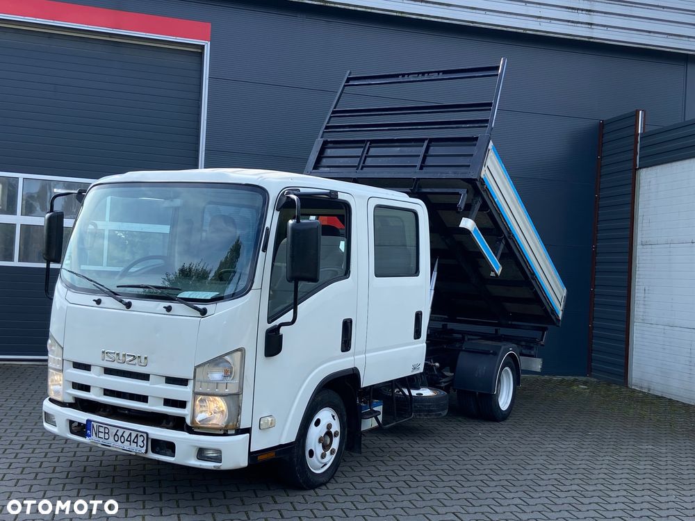 Isuzu N35