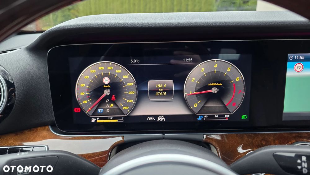 Mercedes-Benz Klasa E 450 4Matic 9G-TRONIC AMG Line - 15