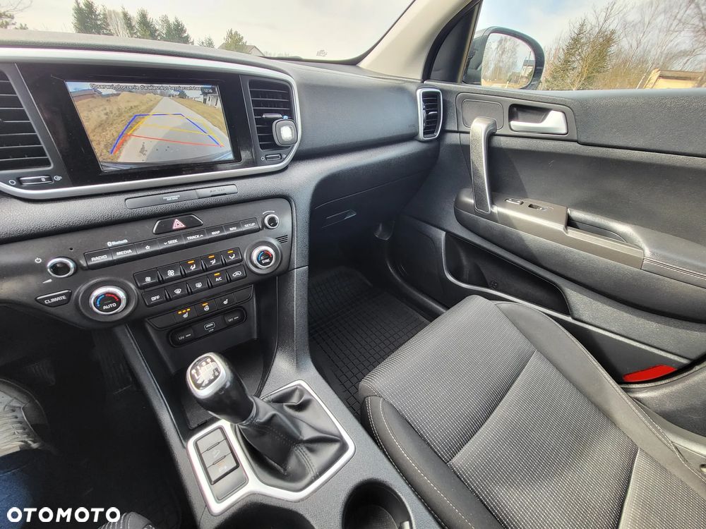 Kia Sportage 1.6 GDI L Business Line Plus 2WD - 30