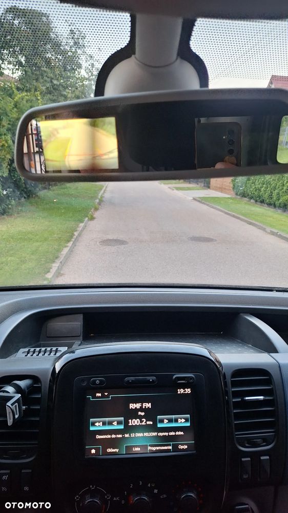 Opel Vivaro -B - 14