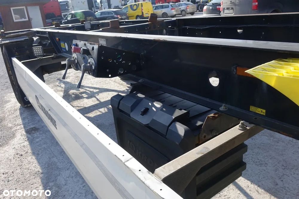 Krone PRZYCZEPA BDF / STANDARD / HAMULCE TARCZOWE / BPW - 6