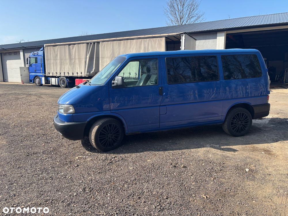 Volkswagen Multivan Standard - 6