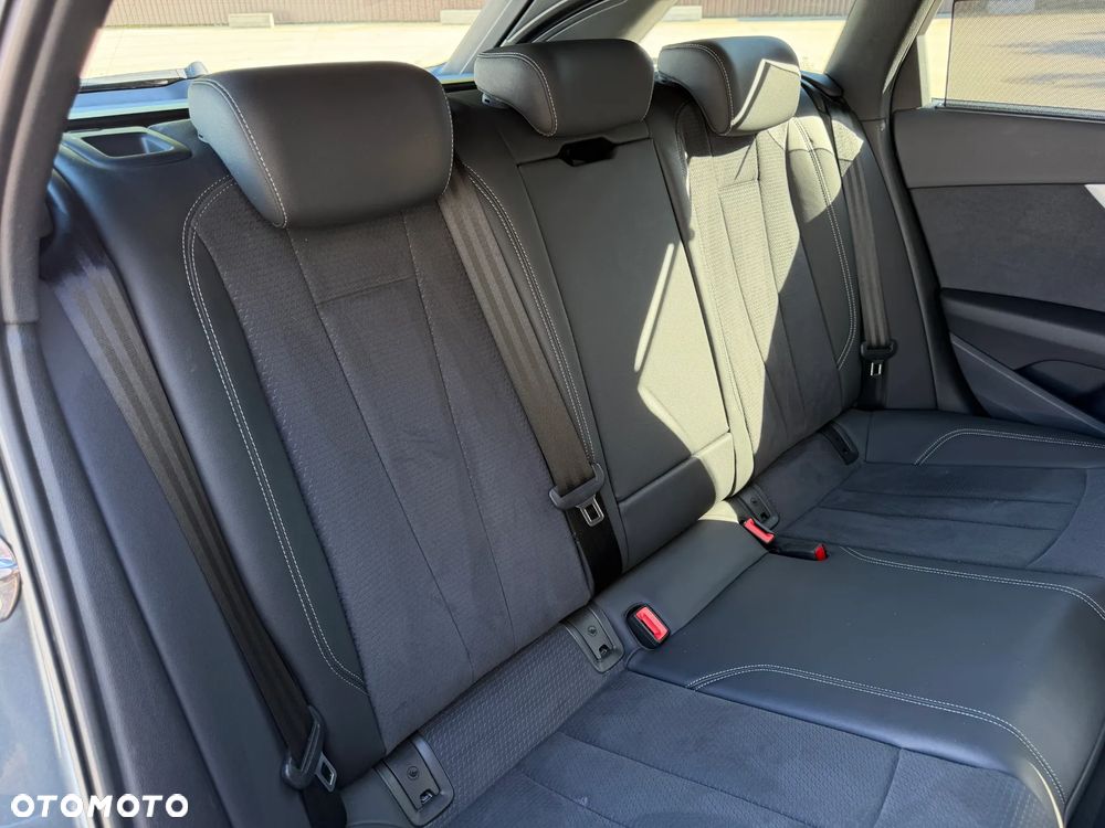 Audi A4 Avant 40 TFSI mHEV S Line S tronic - 37