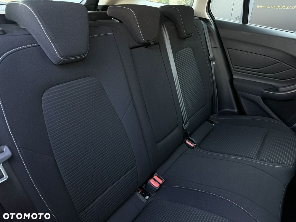Ford Focus - 32