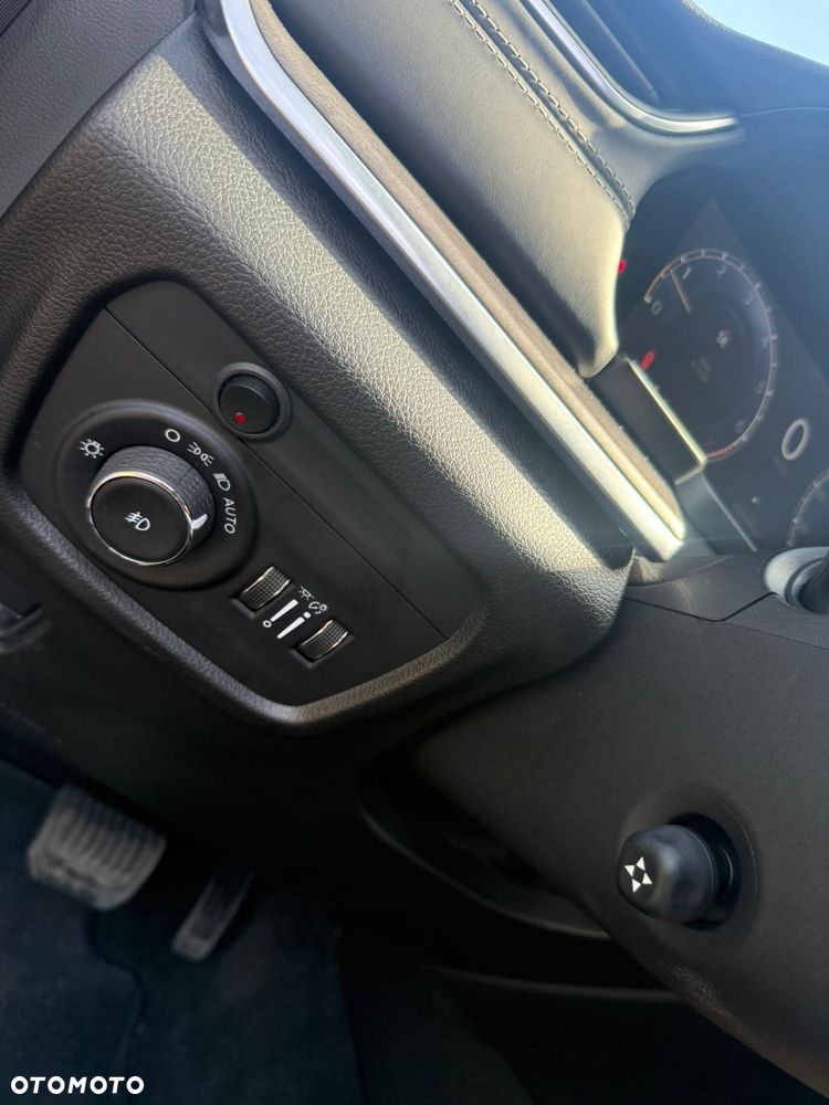 Jeep Grand Cherokee 3.6 V6 Overland - 17