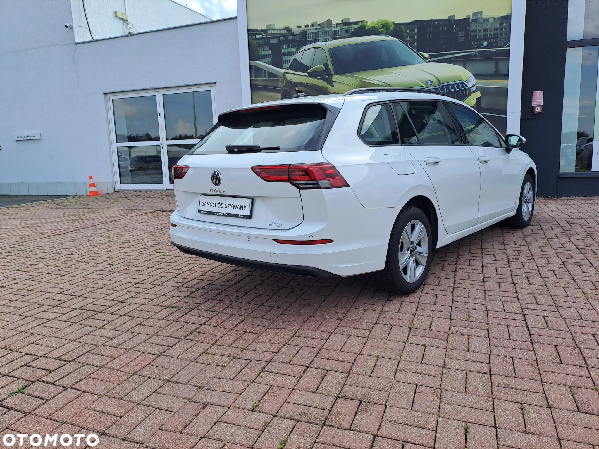 Volkswagen Golf - 2
