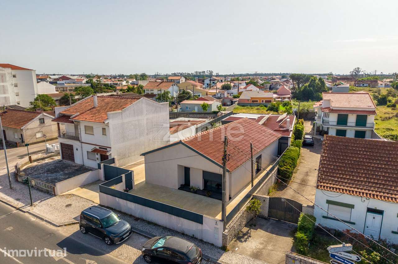Moradia T3 com piscina Marinha Grande - Grande imagem: 4/45