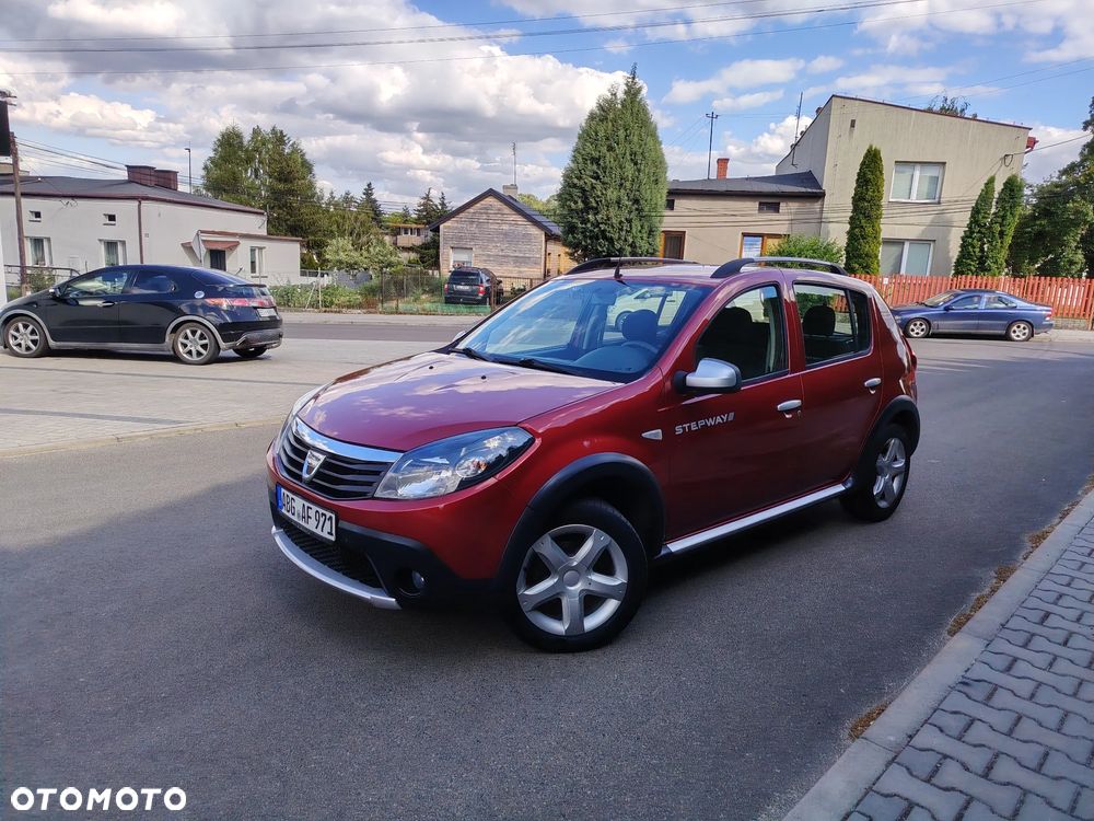 Dacia Sandero - 1