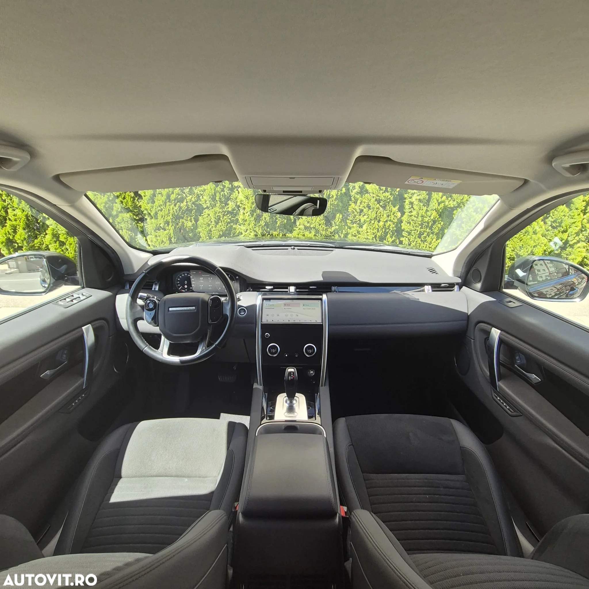 Land Rover Discovery Sport 2.0 D180 R-Dynamic MHEV - 8