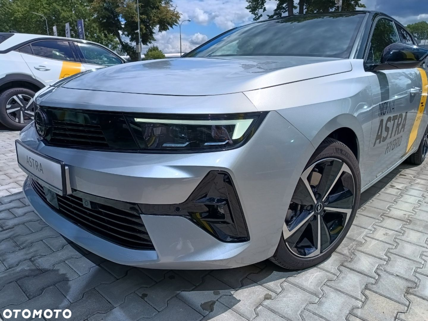 Opel Astra - 24