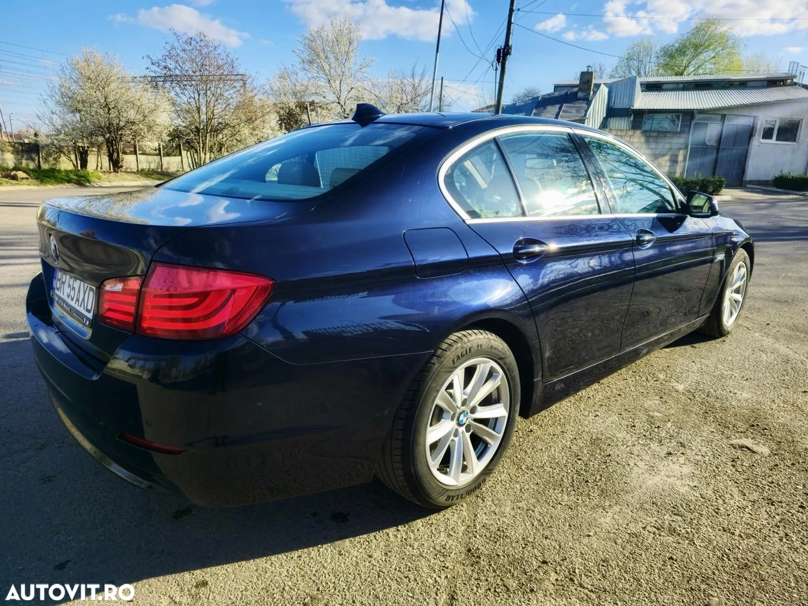 BMW Seria 5 530d xDrive - 6