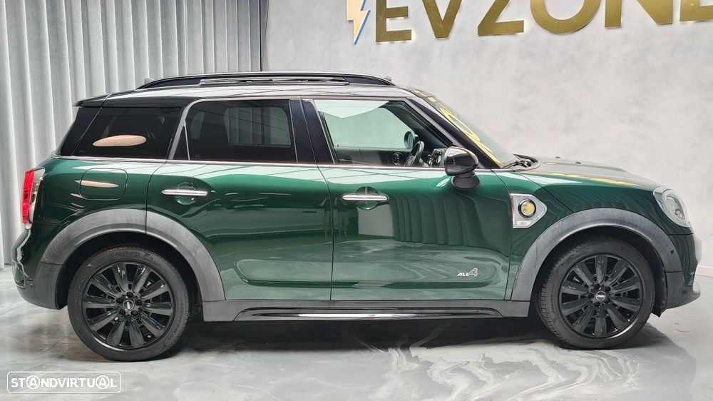 MINI Countryman Cooper SE ALL4 Auto - 8