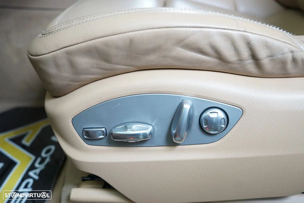 Porsche Cayenne 3.0 V6 - 22