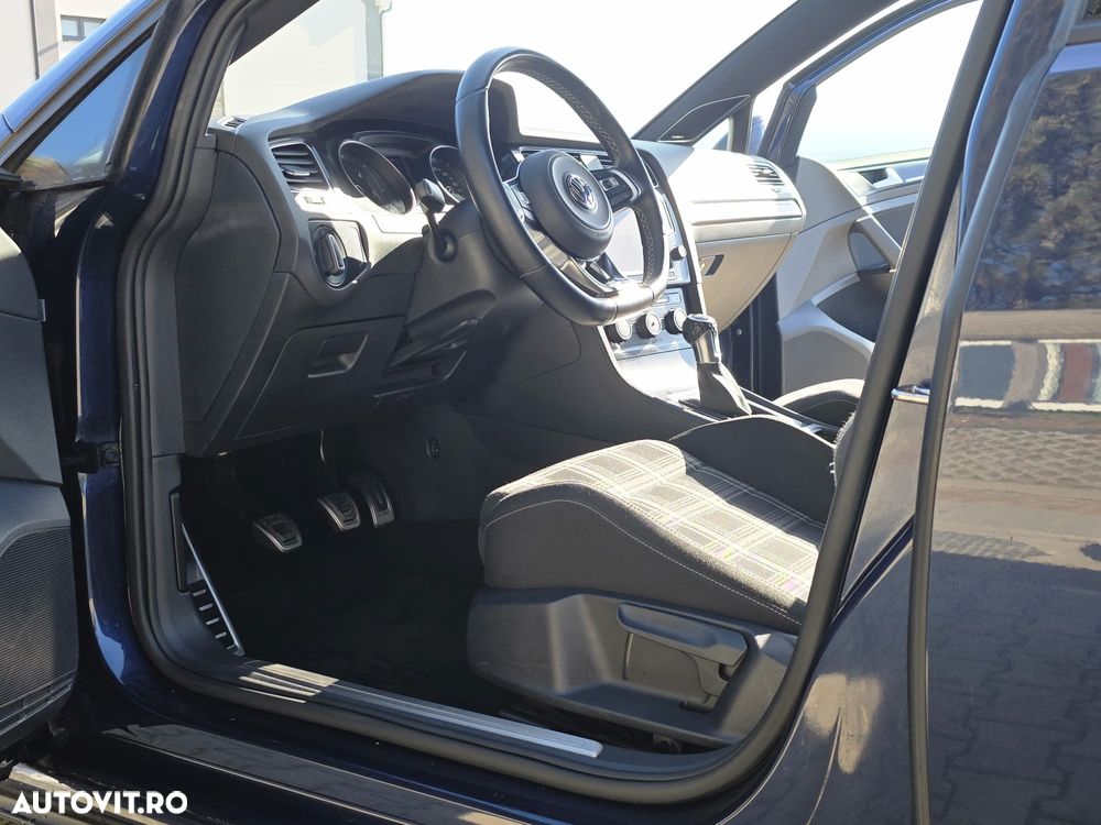 Volkswagen Golf GTD BlueMotion Technology - 16