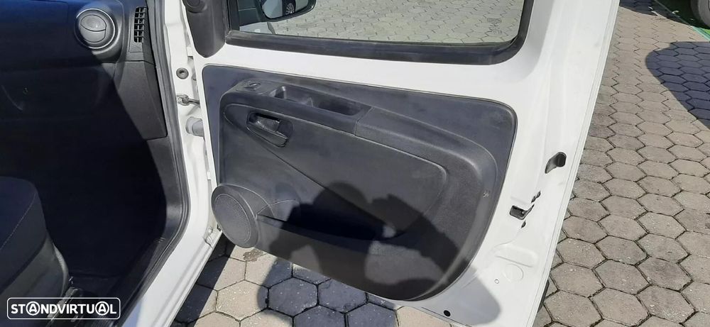 Fiat Fiorino 1.3 MJET SX - 29