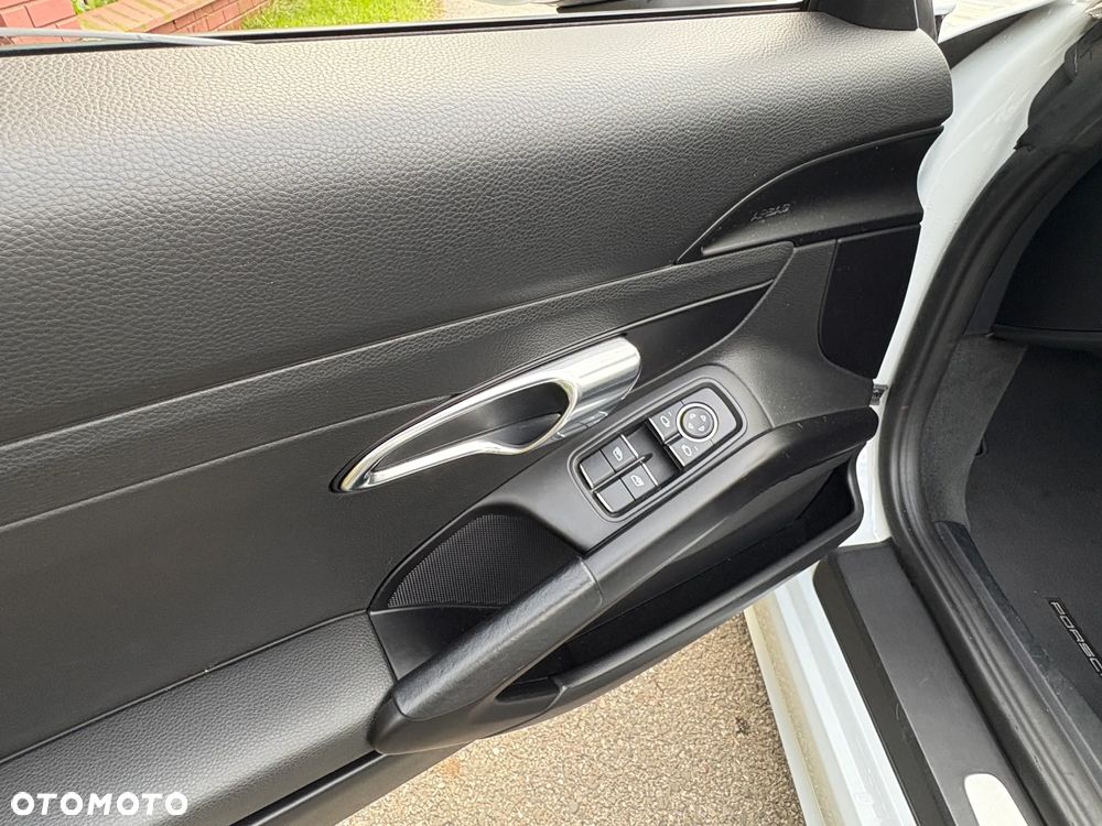 Porsche 718 Boxster PDK - 17