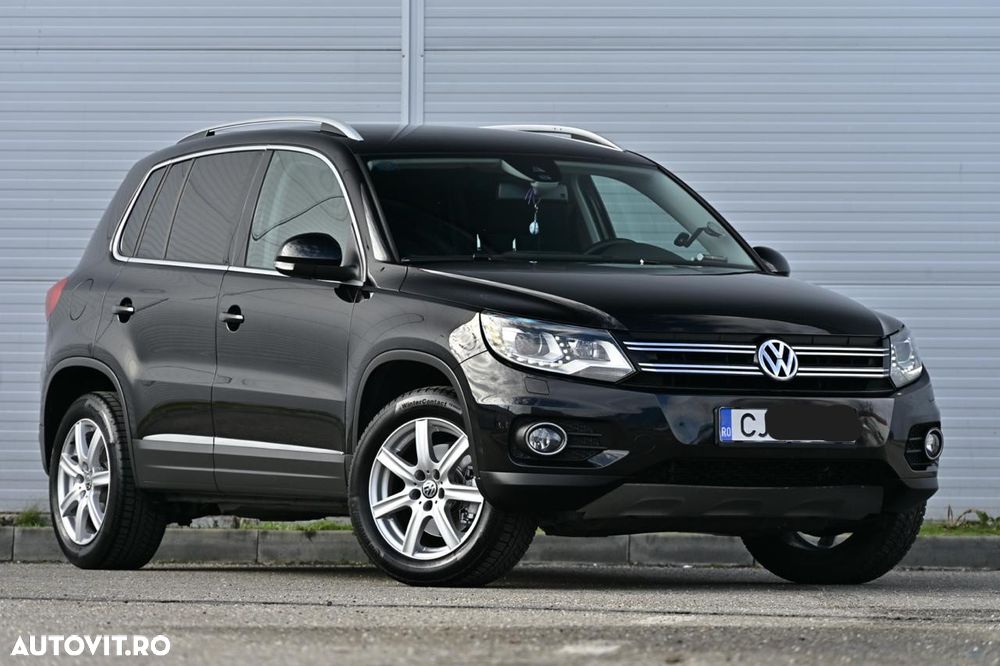 Volkswagen Tiguan 2.0 TDI DPF 4Motion BlueMotion Technology DSG Lounge Sport & Style - 5