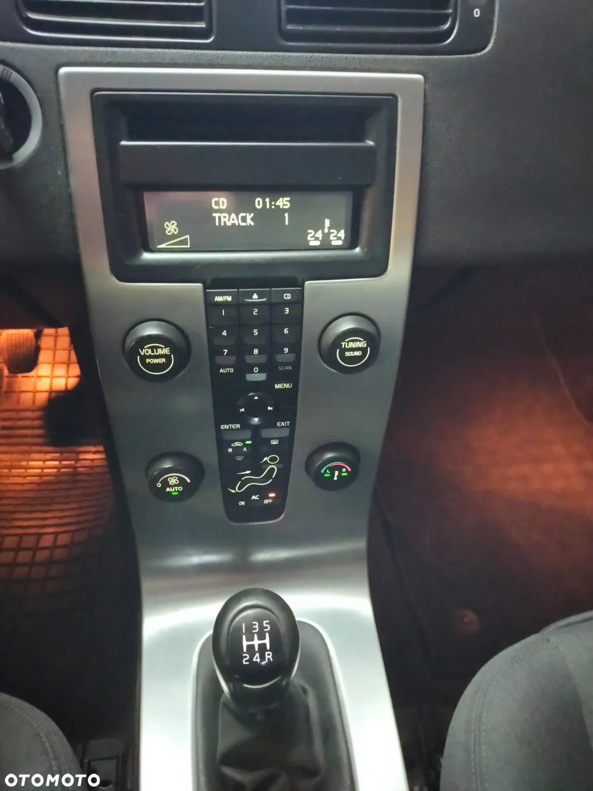 Volvo S40 1.8 - 34