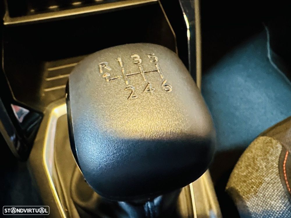 Peugeot 208 1.2 PureTech Active Pack - 20