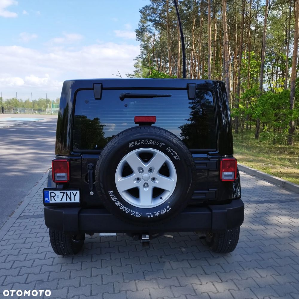Jeep Wrangler - 14