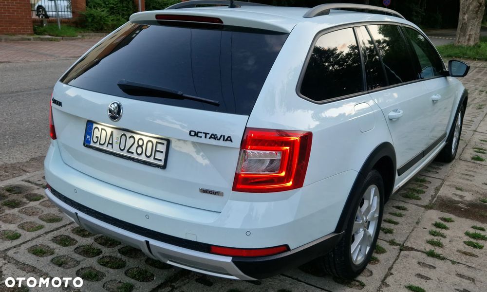 Skoda Octavia Scout 2.0 TDI 4x4 - 7